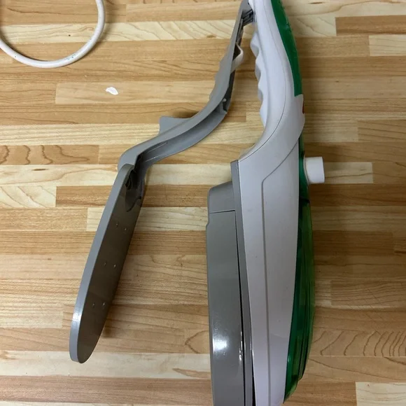 Portable Handheld Steamer - Picture 8 of 12